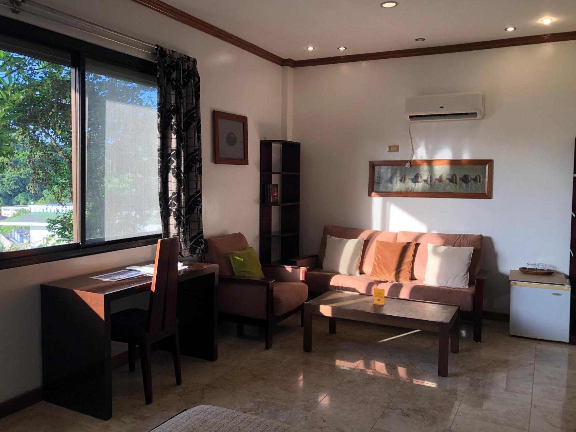Argonauta Boracay Apartment Suites And Villas Boracay Island Extérieur photo